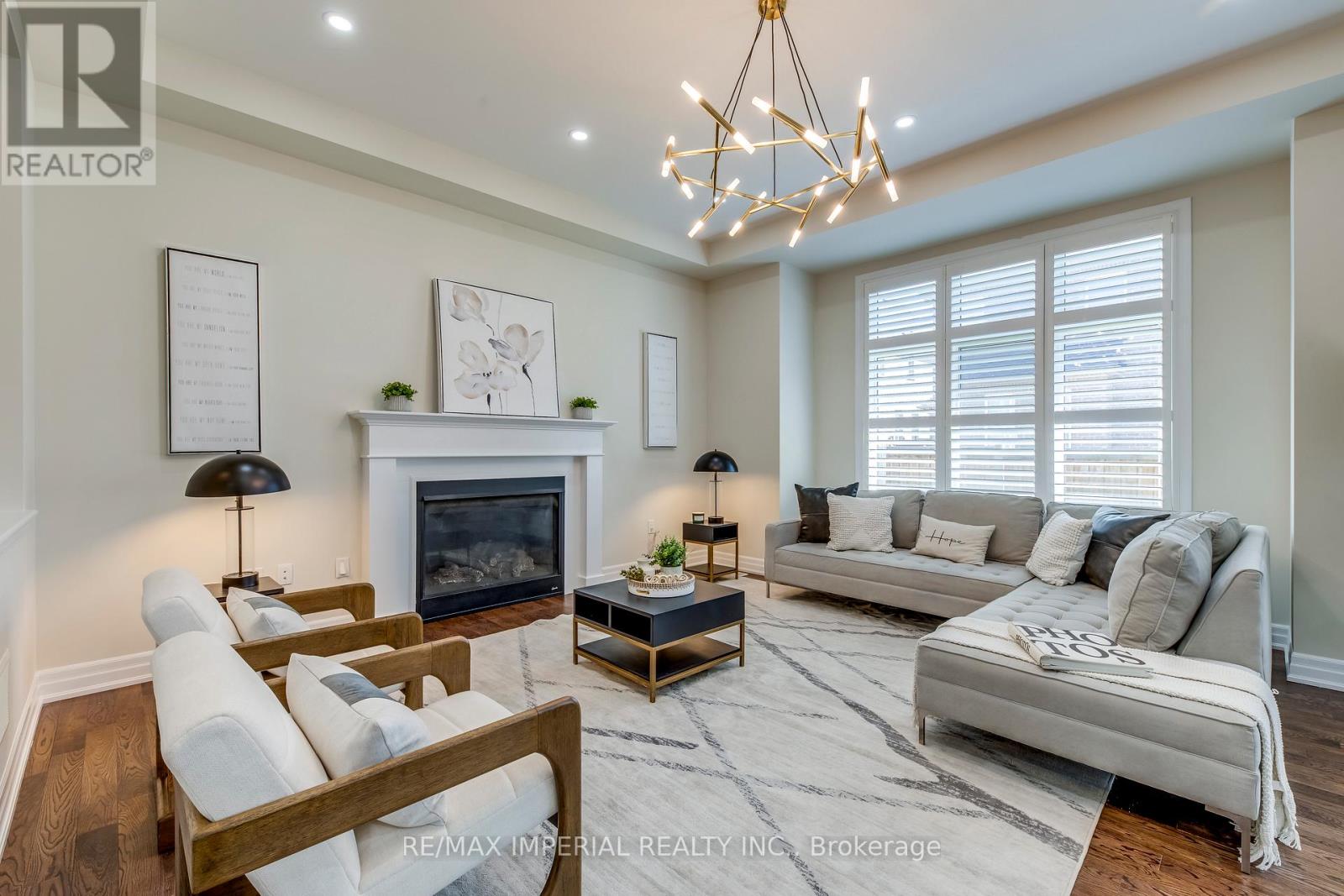 3263 Donald Mackay Street, Oakville, Ontario  L6M 0T1 - Photo 8 - W12561492