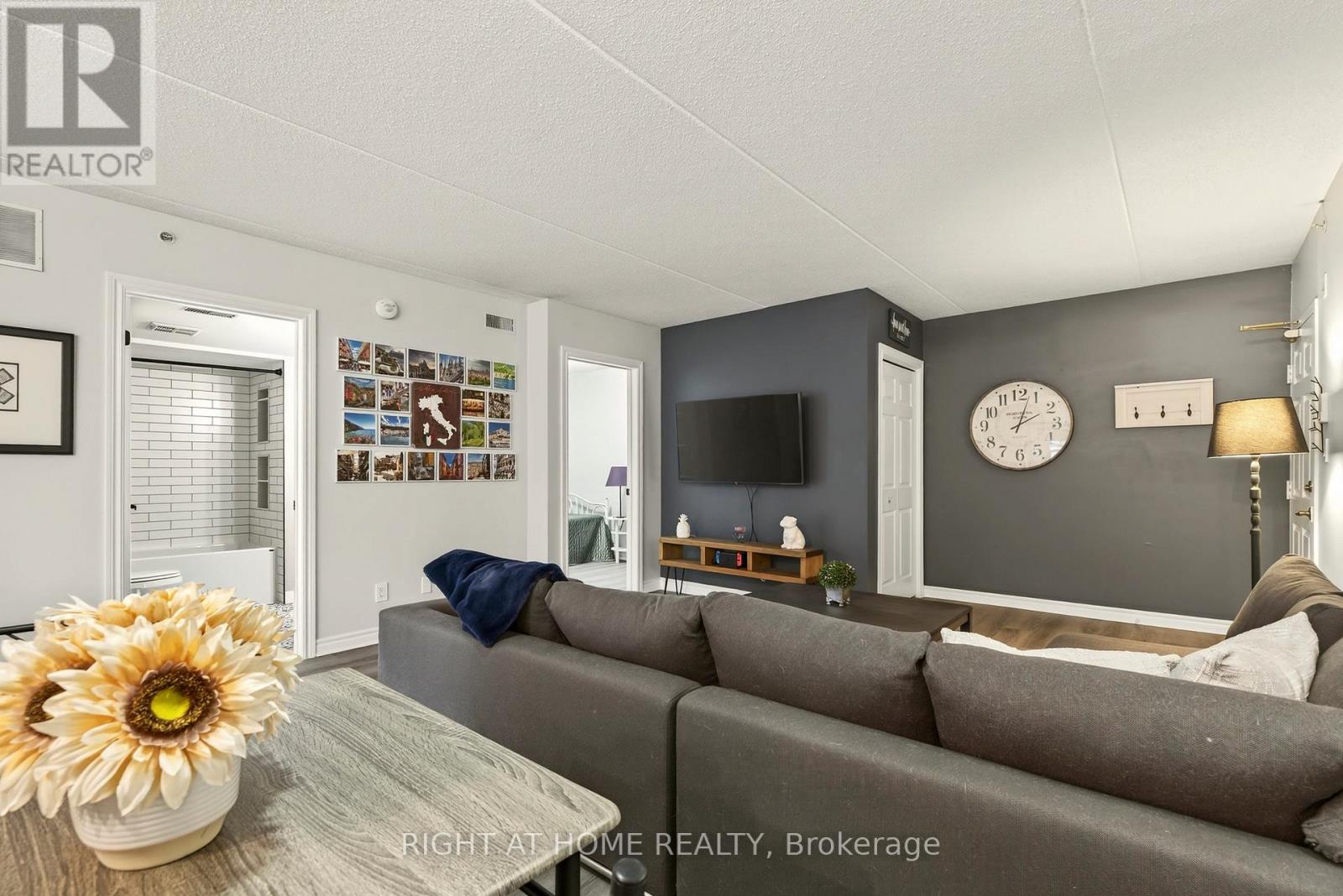 107 - 1431 Walker's Line, Burlington, Ontario  L7M 4P3 - Photo 13 - W12561498