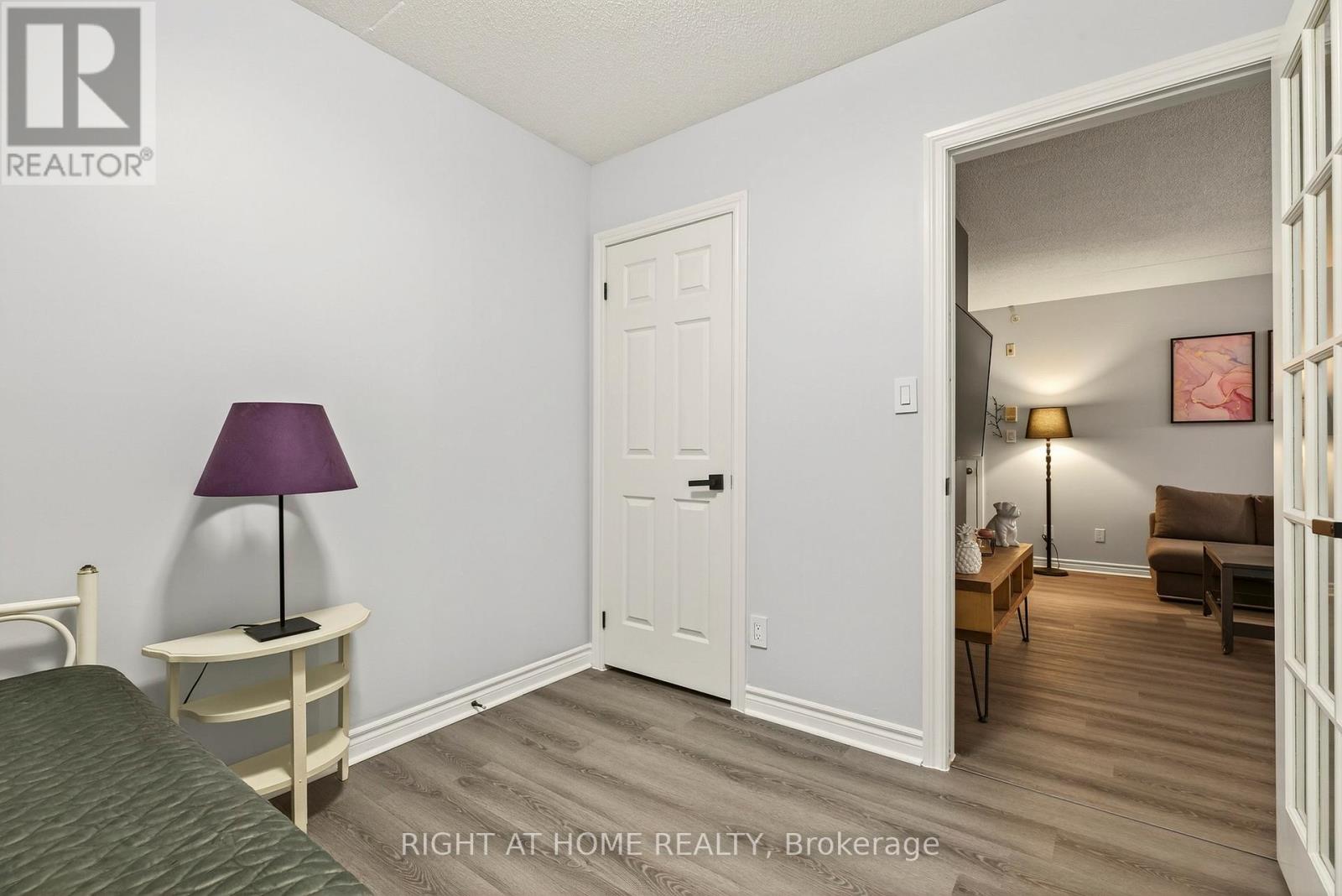 107 - 1431 Walker's Line, Burlington, Ontario  L7M 4P3 - Photo 28 - W12561498