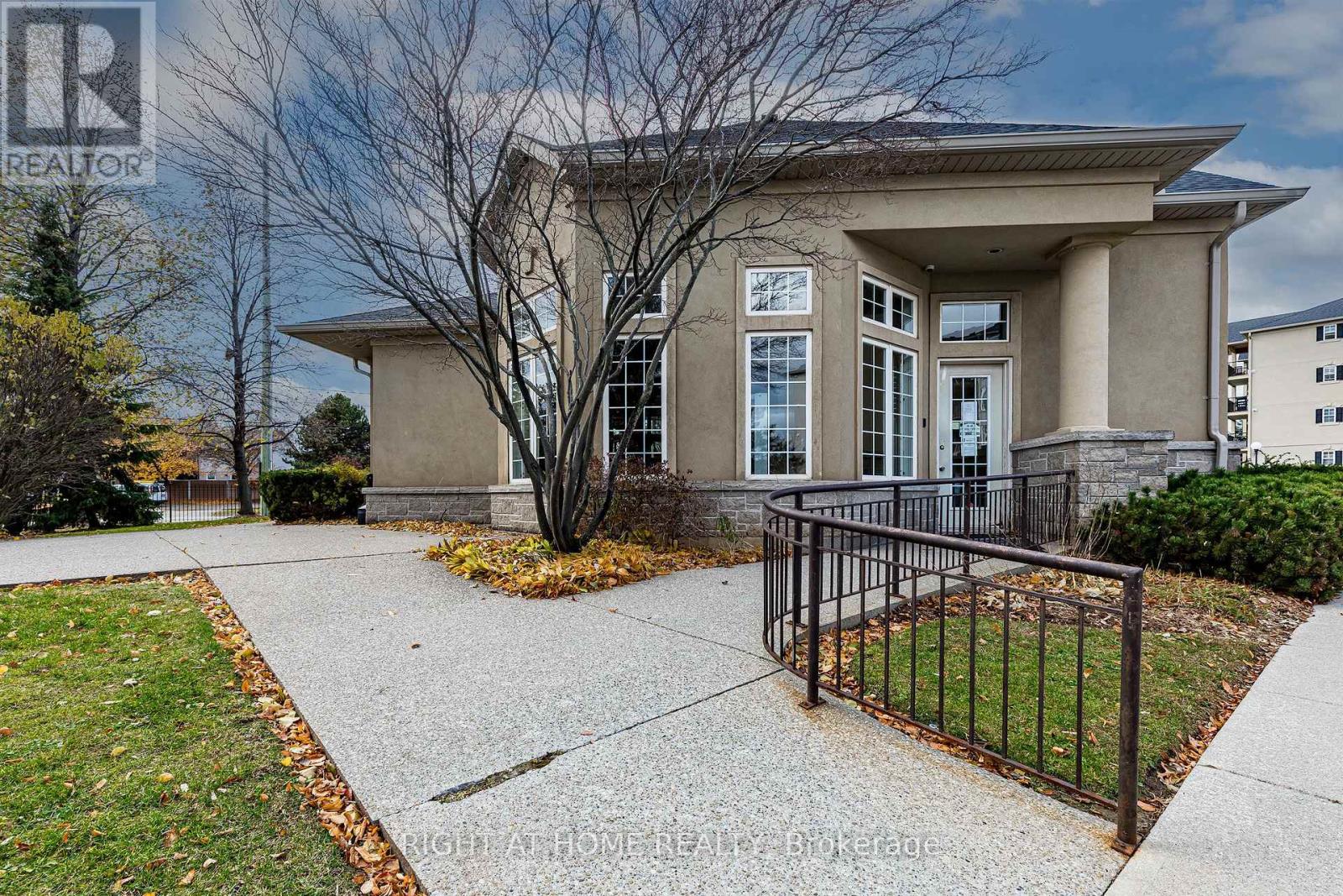 107 - 1431 Walker's Line, Burlington, Ontario  L7M 4P3 - Photo 36 - W12561498