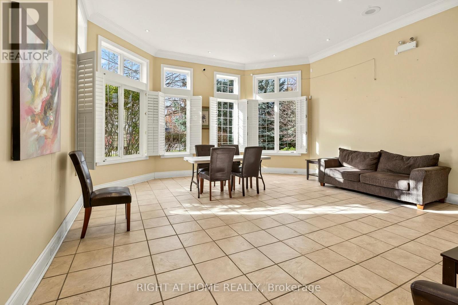 107 - 1431 Walker's Line, Burlington, Ontario  L7M 4P3 - Photo 40 - W12561498