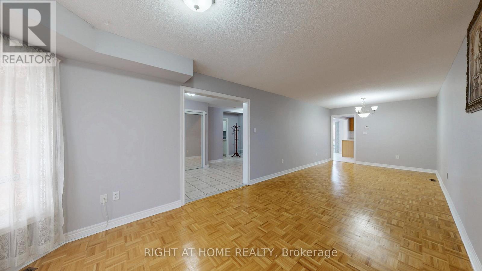 Upper - 119 Letty Avenue, Brampton, Ontario  L6Y 5E1 - Photo 6 - W12561516