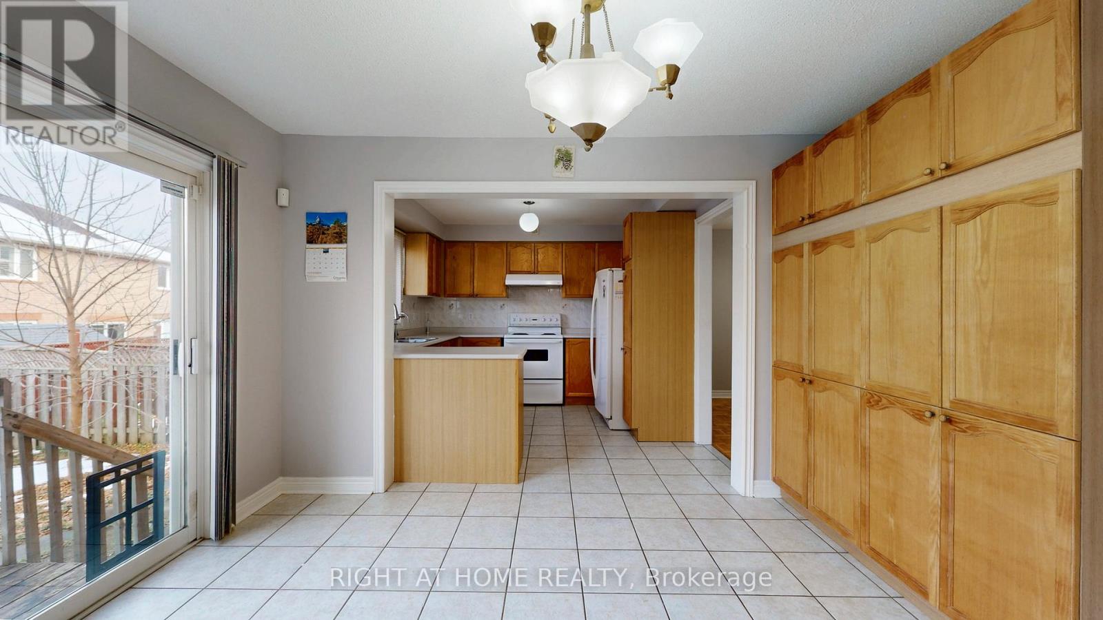 Upper - 119 Letty Avenue, Brampton, Ontario  L6Y 5E1 - Photo 9 - W12561516