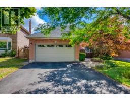2075 BANBURY CRESCENT, Oakville, Ontario