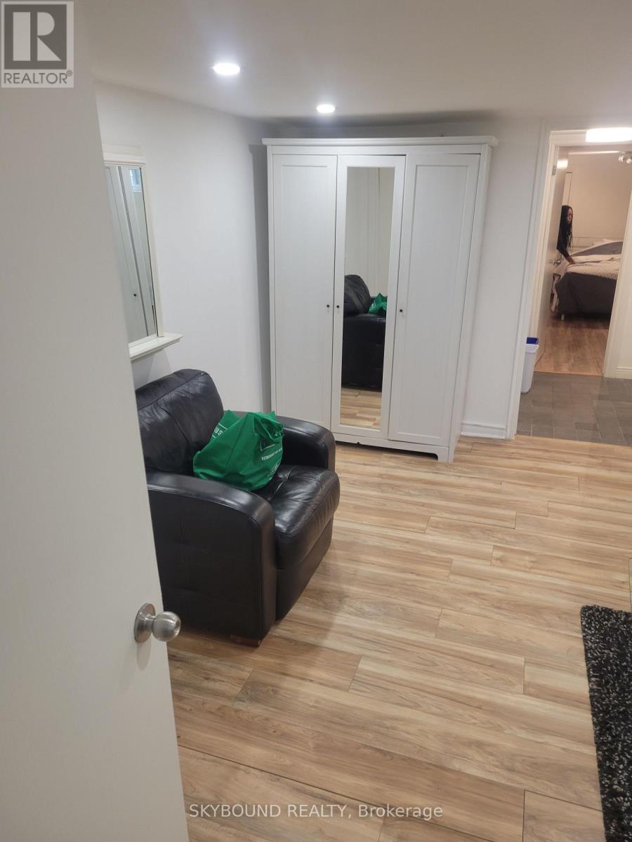 Lower - 140 Wolverleigh Boulevard, Toronto, Ontario  M4J 1R9 - Photo 5 - E12554650