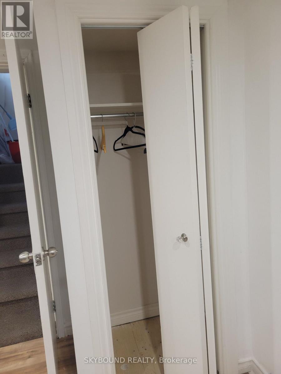 Lower - 140 Wolverleigh Boulevard, Toronto, Ontario  M4J 1R9 - Photo 11 - E12554650