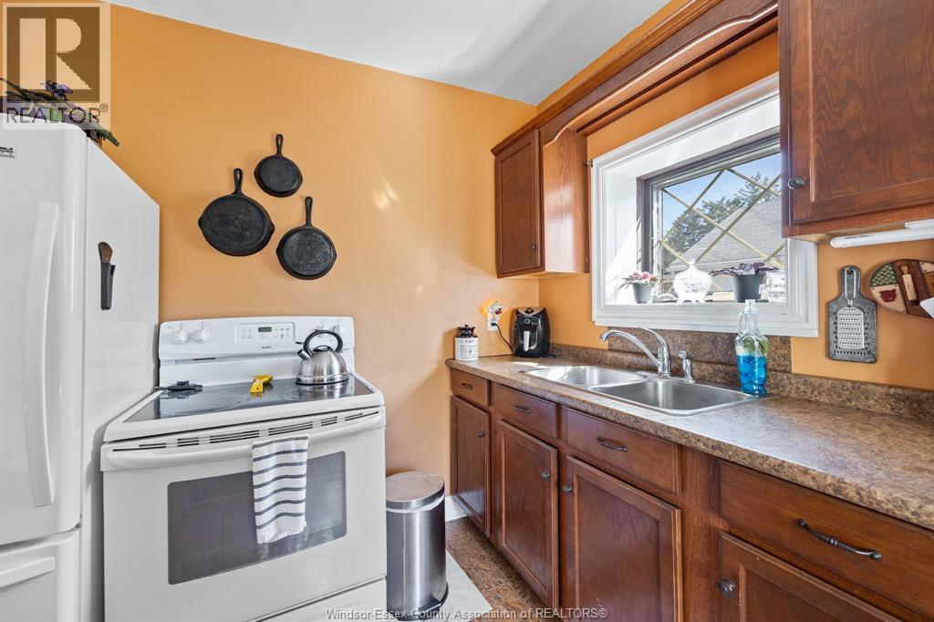 55 Canal West, Tilbury, Ontario  N0P 2L0 - Photo 7 - 25029216