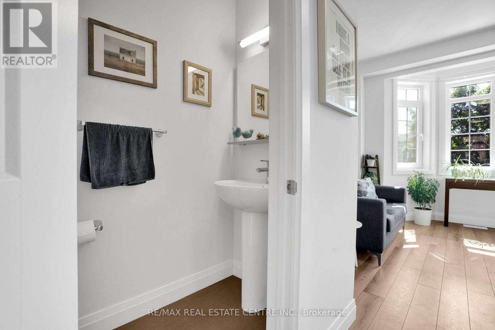 170 Benton Street S, Kitchener, Ontario  N2G 3H8 - Photo 25 - X12561506