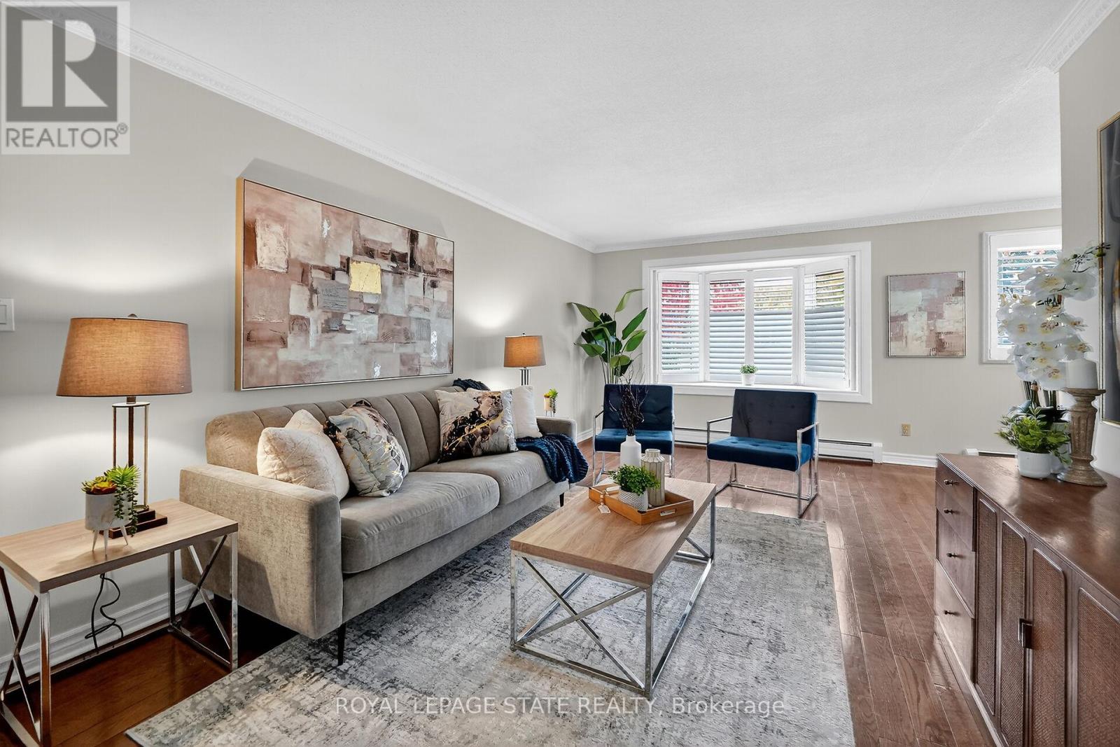 15 Grand Avenue, Grimsby, Ontario  L3M 2R6 - Photo 10 - X12561522