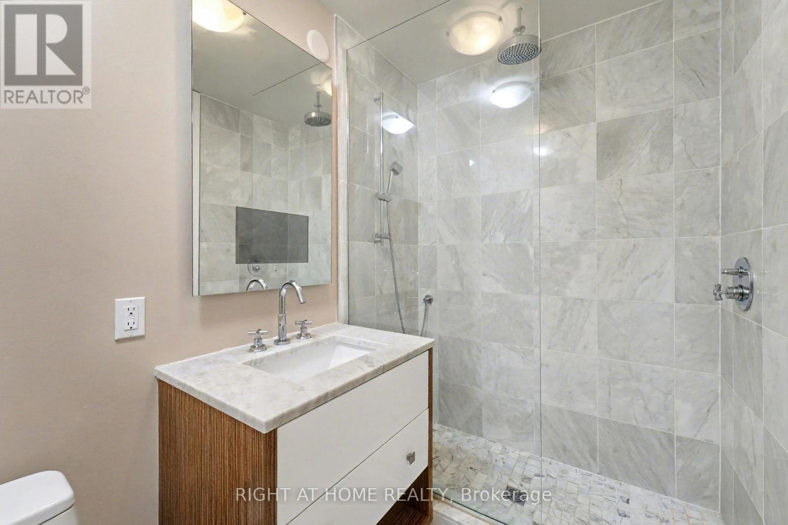 1602 - 201 Parkdale Avenue, Ottawa, Ontario  K1Y 1E8 - Photo 15 - X12561552