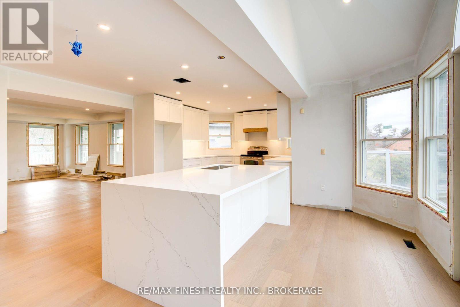 1674 South Boulevard, Kingston, Ontario  K7L 4V1 - Photo 13 - X12561670