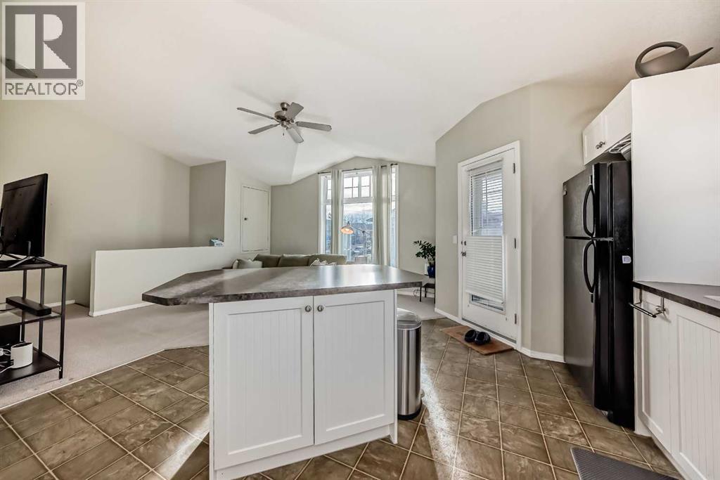 205, 20 Panatella Landing Nw, Calgary, Alberta  T3K 0K8 - Photo 7 - A2270242