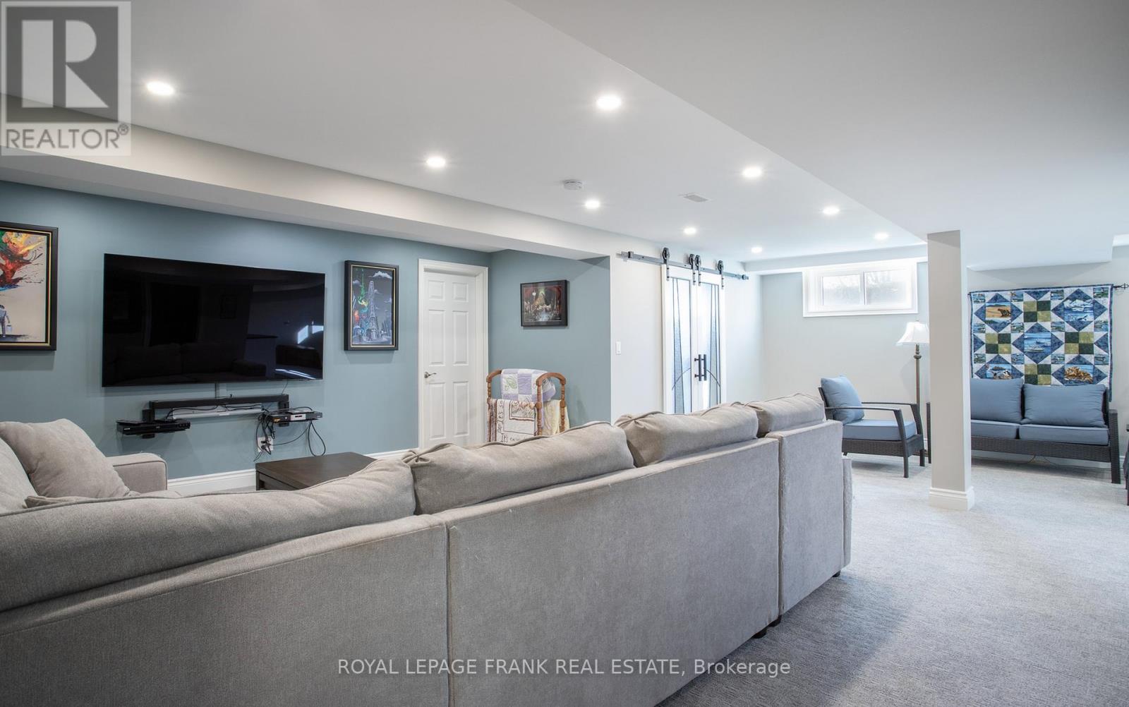 15 Hallett Crescent, Kawartha Lakes, Ontario  K0M 2C0 - Photo 23 - X12561600