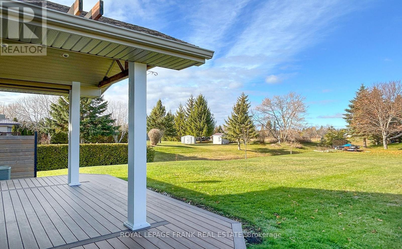 15 Hallett Crescent, Kawartha Lakes, Ontario  K0M 2C0 - Photo 38 - X12561600