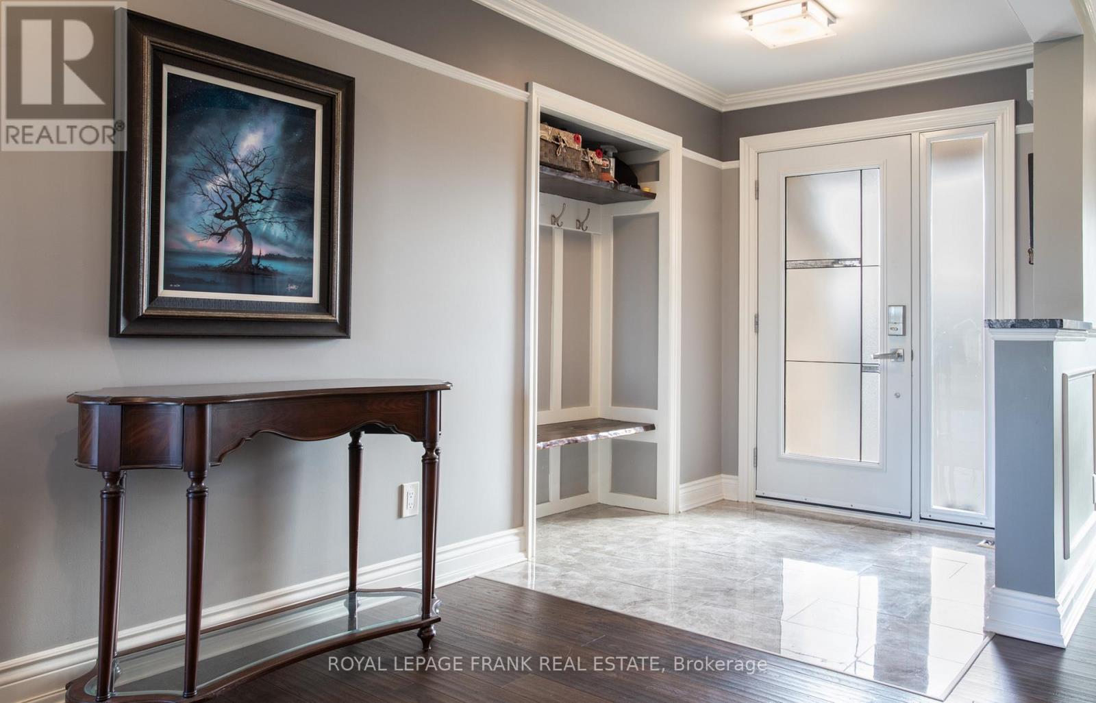 15 Hallett Crescent, Kawartha Lakes, Ontario  K0M 2C0 - Photo 5 - X12561600