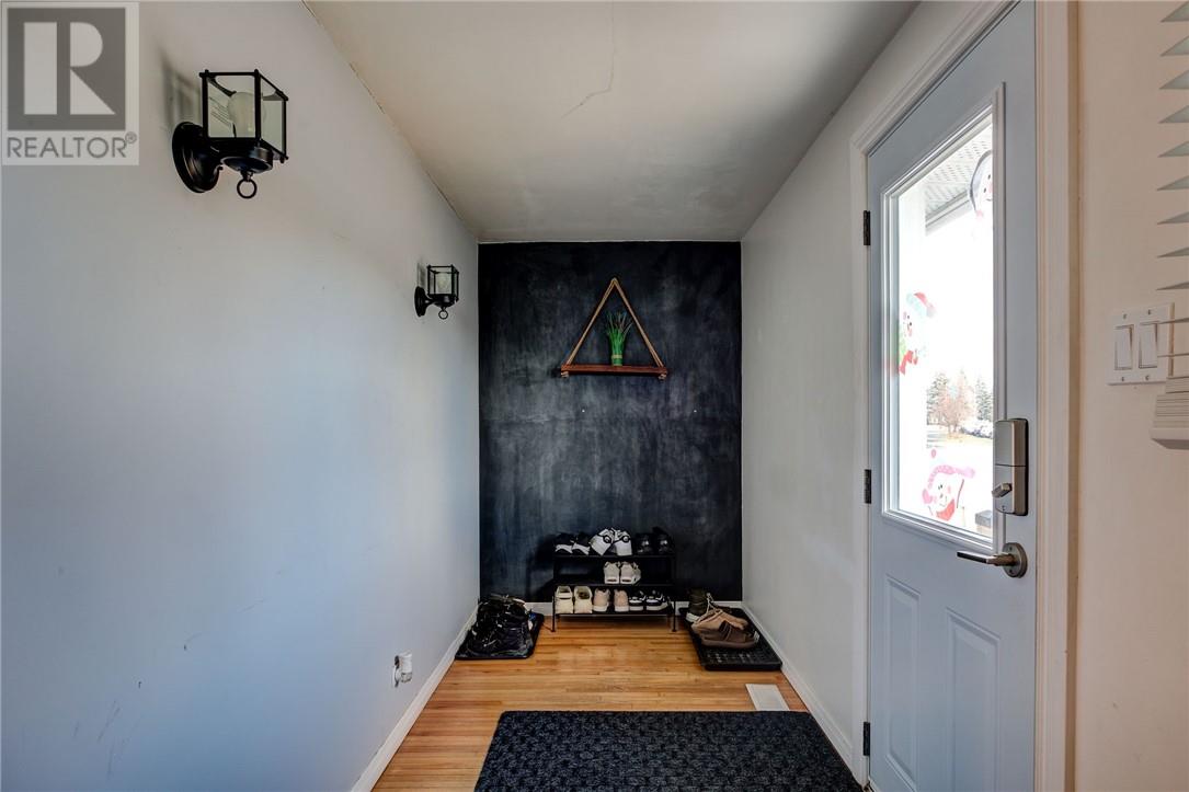 957 Notre Dame Avenue, Sudbury, Ontario  P3A 2T7 - Photo 3 - 2125687