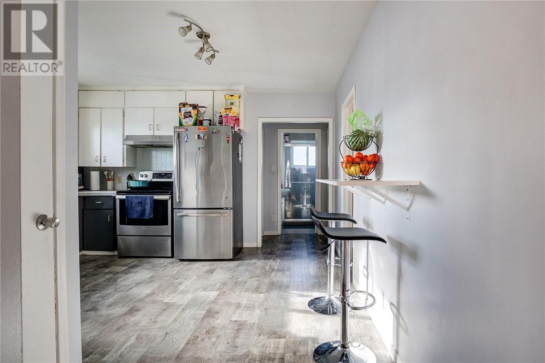 957 Notre Dame Avenue, Sudbury, Ontario  P3A 2T7 - Photo 9 - 2125687