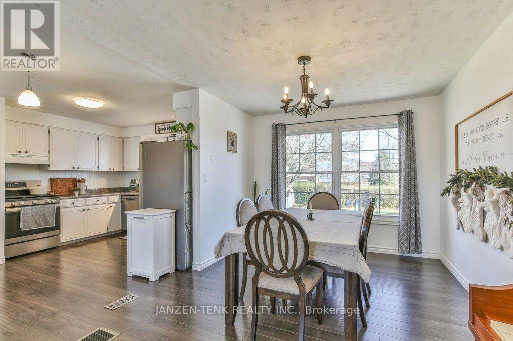 107 Fourth Avenue, Aylmer, Ontario  N5H 2L2 - Photo 12 - X12561606