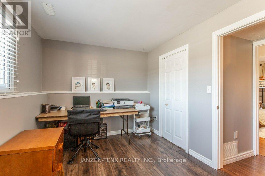 107 Fourth Avenue, Aylmer, Ontario  N5H 2L2 - Photo 30 - X12561606