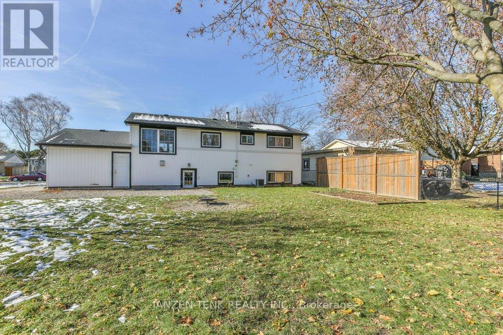 107 Fourth Avenue, Aylmer, Ontario  N5H 2L2 - Photo 37 - X12561606