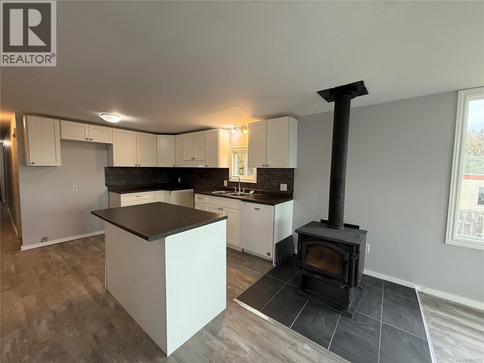 26 7100 Highview Rd, Port Hardy, British Columbia  V0N 2P0 - Photo 11 - 1018772