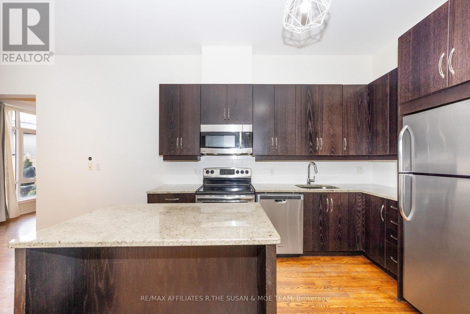 106 - 682 Churchill Avenue N, Ottawa, Ontario  K1Z 5G5 - Photo 10 - X12561658