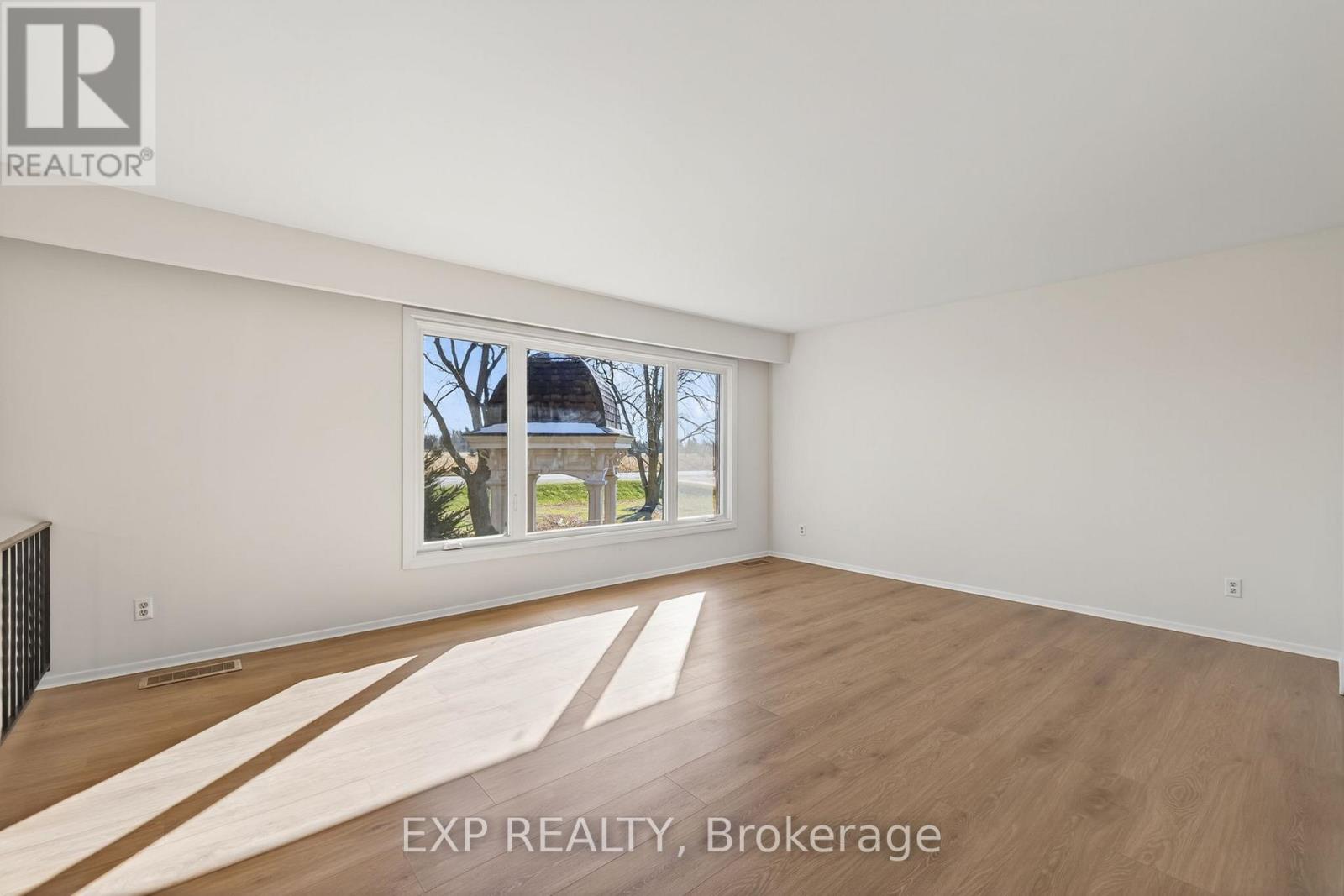 7422 Road 164 Road, North Perth, Ontario  N0G 1B0 - Photo 10 - X12545844