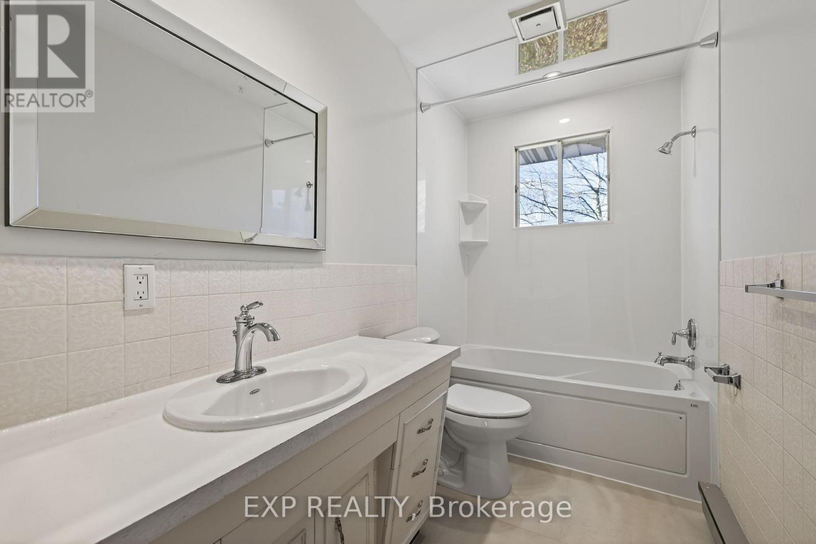 7422 Road 164 Road, North Perth, Ontario  N0G 1B0 - Photo 35 - X12545844