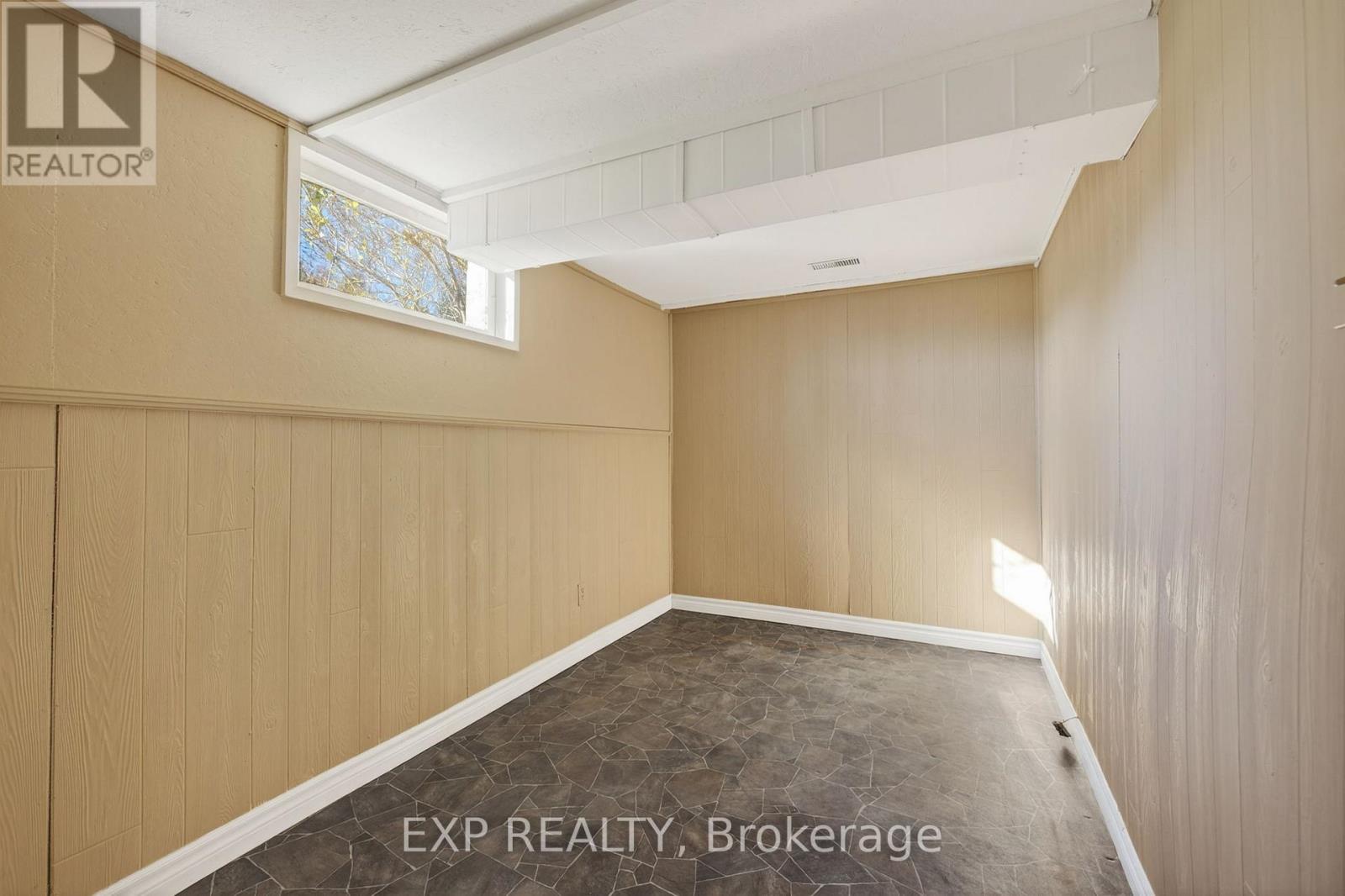 7422 Road 164 Road, North Perth, Ontario  N0G 1B0 - Photo 38 - X12545844