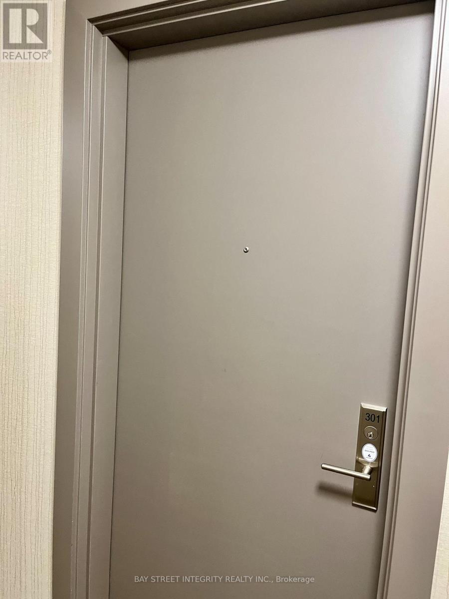 301 - 1 Climo Lane, Markham, Ontario  L6E 0V8 - Photo 17 - N12422561