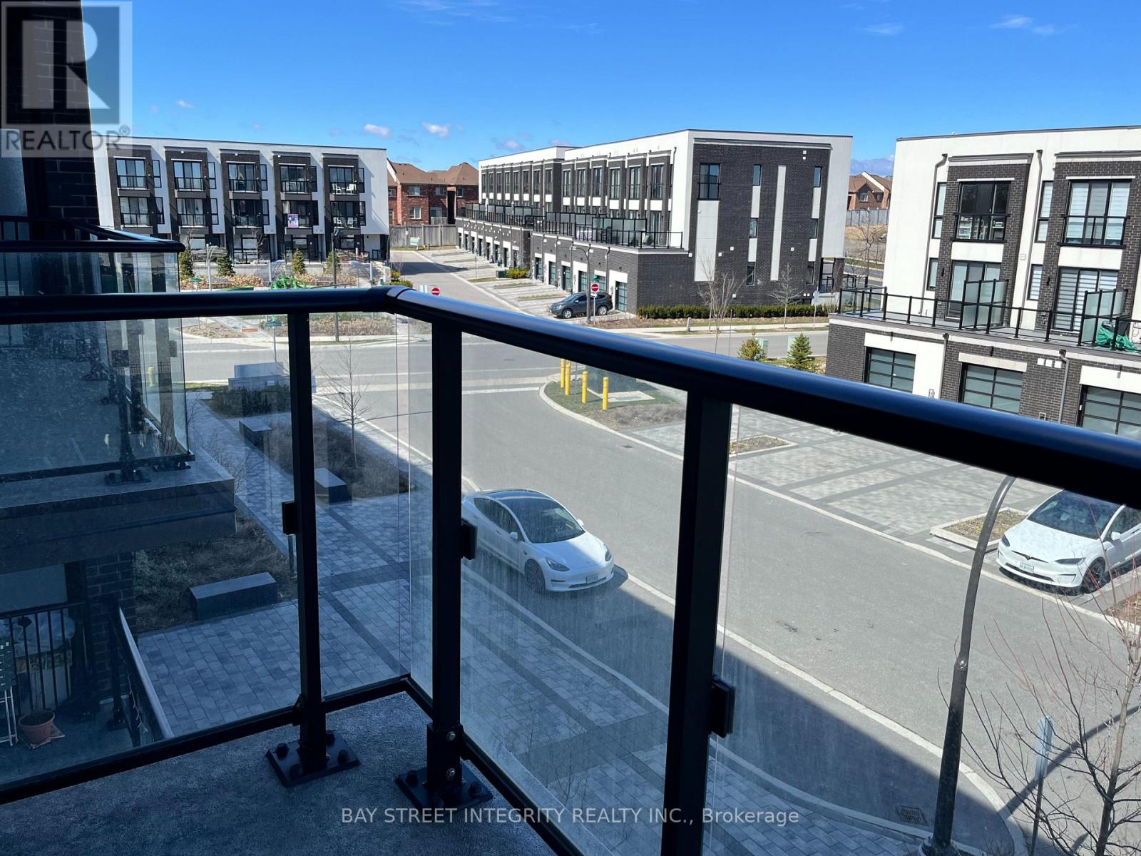 301 - 1 Climo Lane, Markham, Ontario  L6E 0V8 - Photo 15 - N12422561