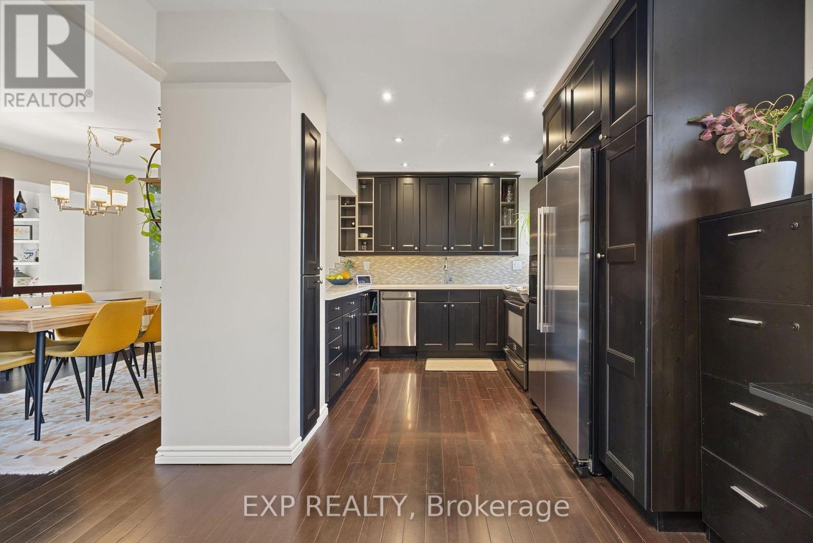 28 - 1250 Marlborough Court, Oakville, Ontario  L6H 2W7 - Photo 14 - W12341394