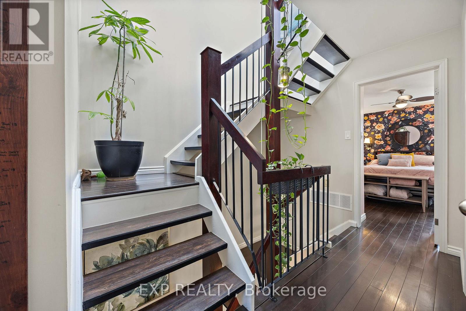 28 - 1250 Marlborough Court, Oakville, Ontario  L6H 2W7 - Photo 26 - W12341394