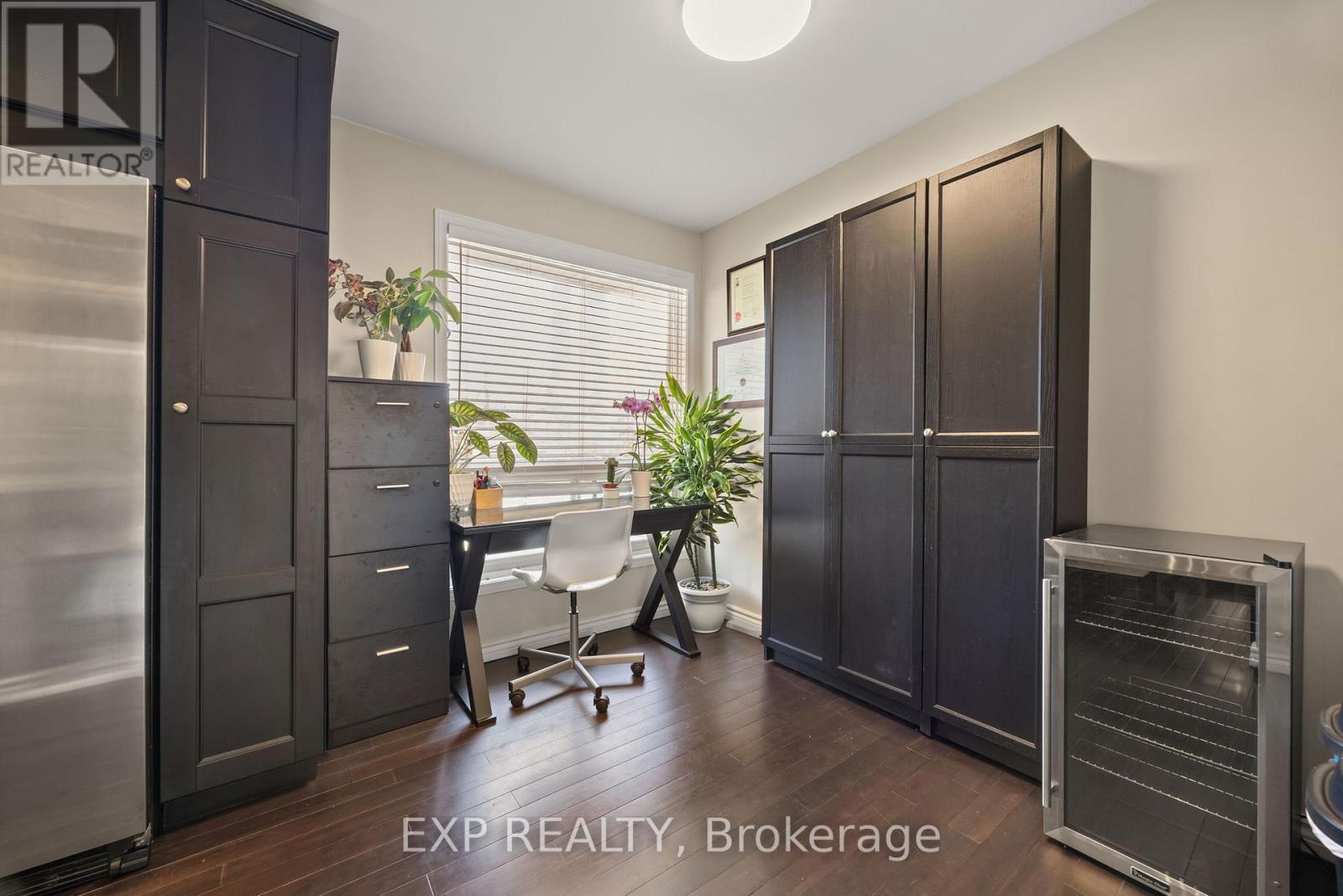 28 - 1250 Marlborough Court, Oakville, Ontario  L6H 2W7 - Photo 12 - W12341394