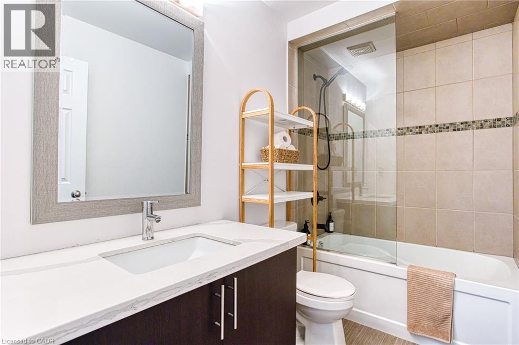 67 Padua Crescent, Stoney Creek, Ontario  L8E 0G9 - Photo 28 - 40789181