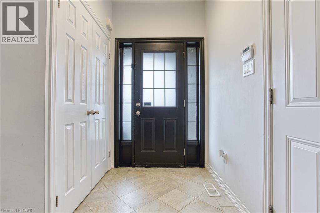 67 Padua Crescent, Stoney Creek, Ontario  L8E 0G9 - Photo 5 - 40789181