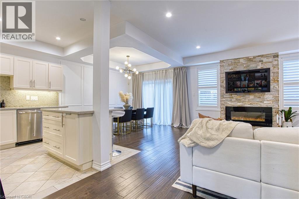 67 Padua Crescent, Stoney Creek, Ontario  L8E 0G9 - Photo 8 - 40789181