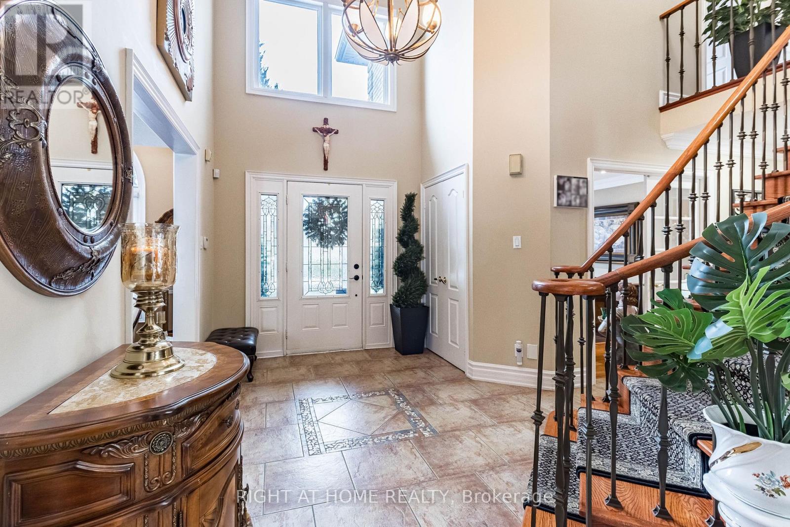 13250 Tenth Side Road, Halton Hills, Ontario  L7G 4S5 - Photo 6 - W12475044