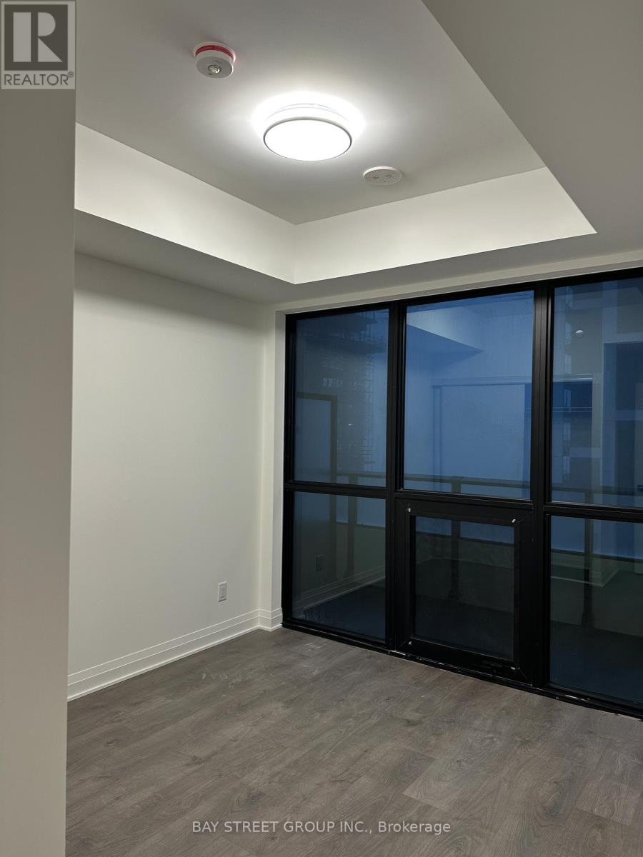 4015 The Exchange Street, Mississauga, Ontario  L5B 0N9 - Photo 6 - W12561202