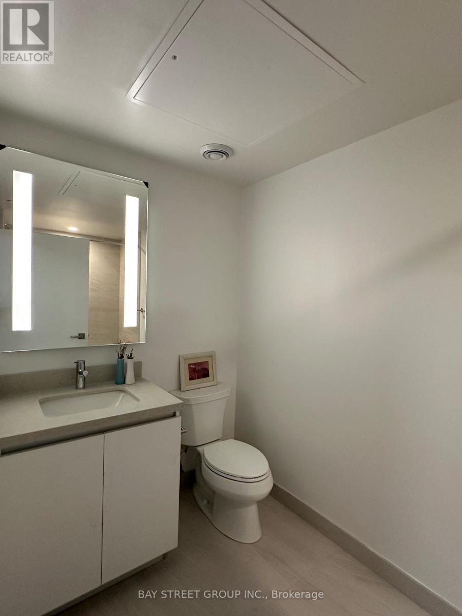 4015 The Exchange Street, Mississauga, Ontario  L5B 0N9 - Photo 4 - W12561202