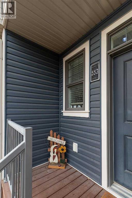 553 Blackwolf Boulevard N, Lethbridge, Alberta  T1H 7C8 - Photo 2 - A2271548