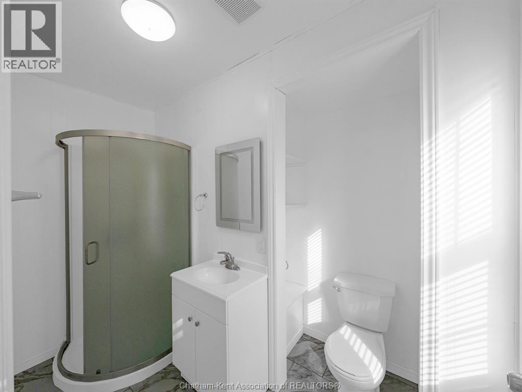 27 Eighth Street, Chatham, Ontario  N7M 4J4 - Photo 12 - 25029214