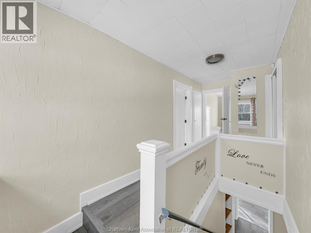 27 Eighth Street, Chatham, Ontario  N7M 4J4 - Photo 14 - 25029214