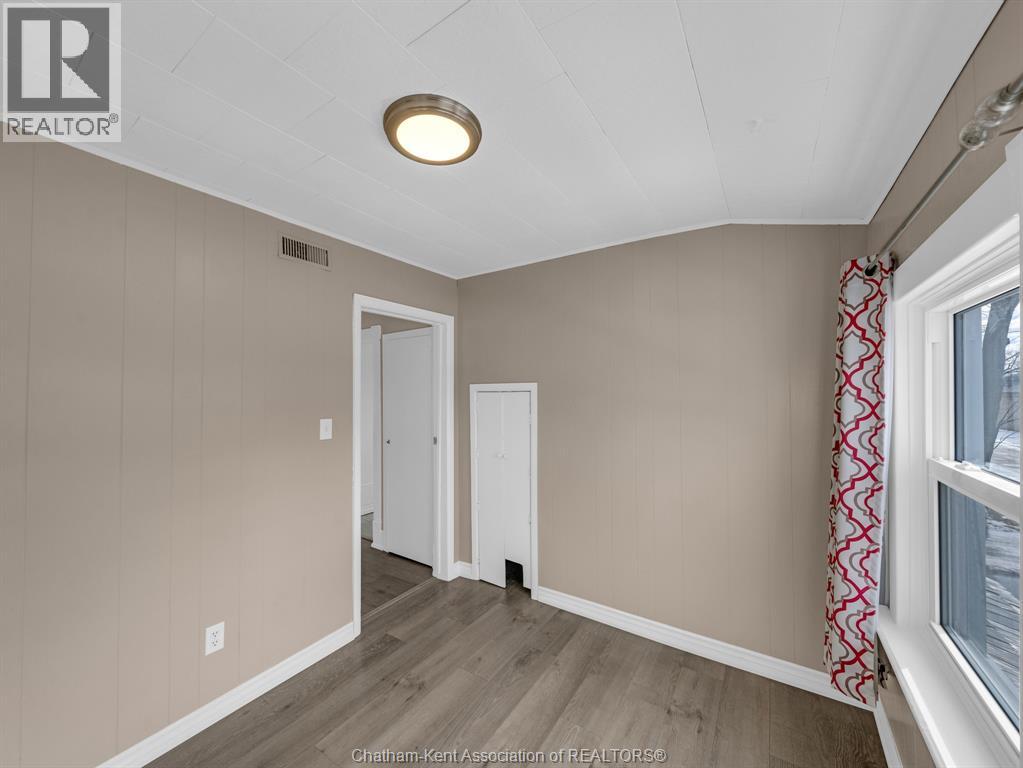 27 Eighth Street, Chatham, Ontario  N7M 4J4 - Photo 16 - 25029214
