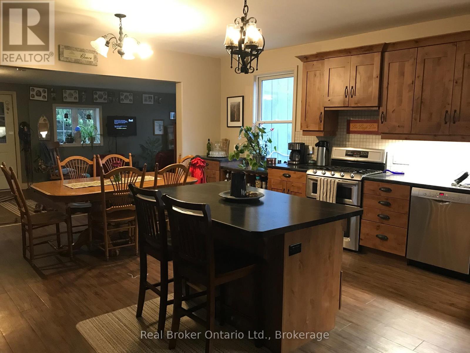 81567 Cp Line, Ashfield-Colborne-Wawanosh, Ontario  N7A 3Y1 - Photo 6 - X12047847