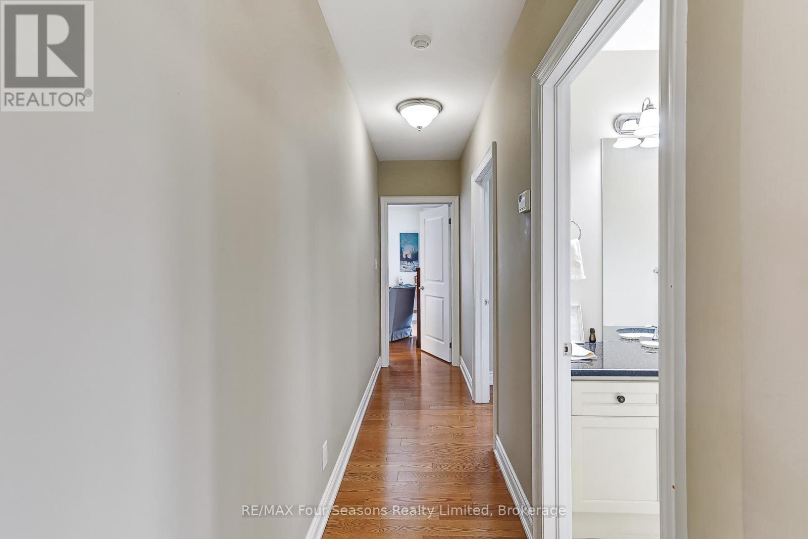 305 - 27 Beaver Street N, Blue Mountains, Ontario  N0H 2P0 - Photo 20 - X12561562