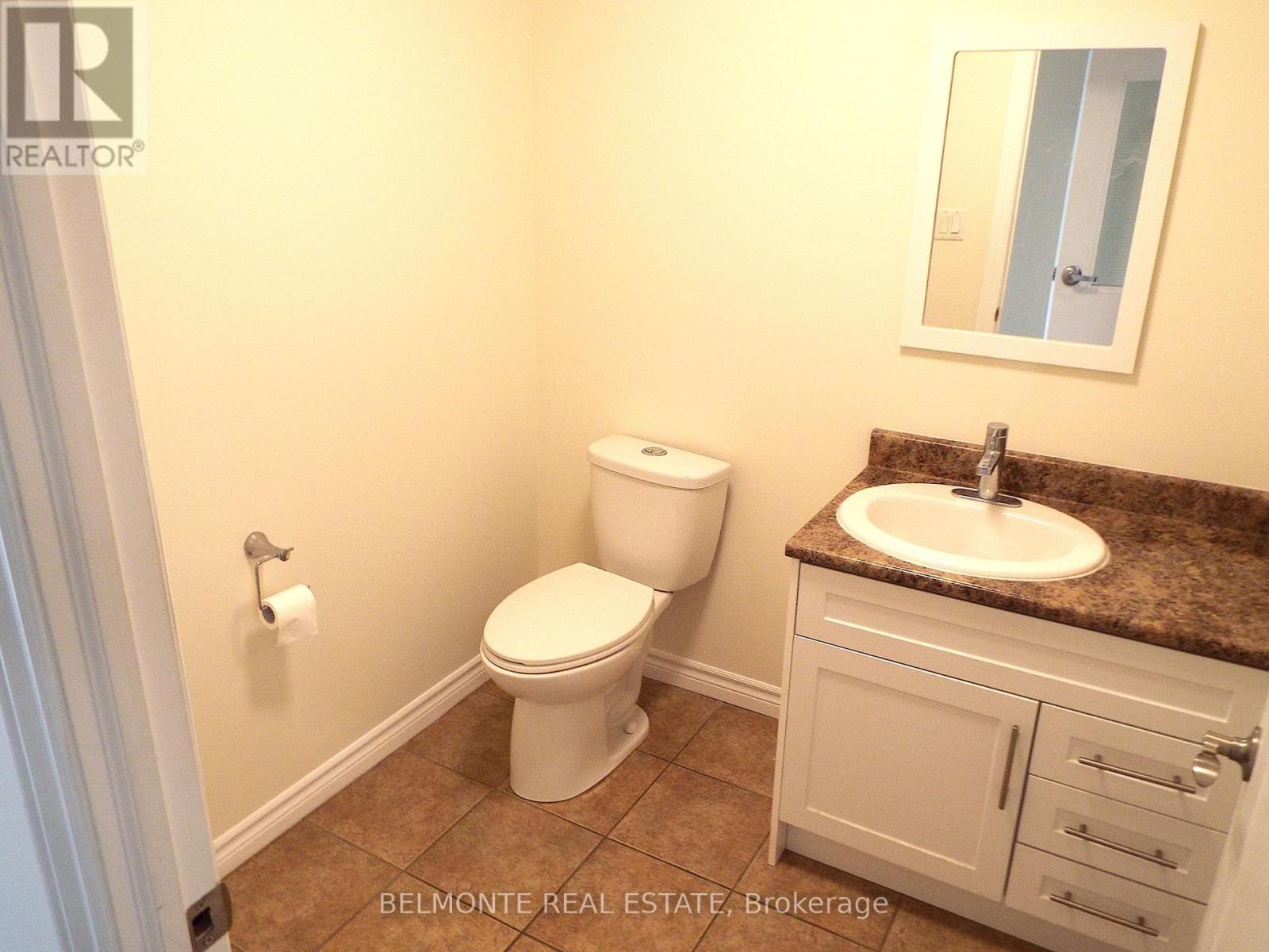 30 - 1621 Mcewen Drive, Whitby, Ontario  L1N 9A5 - Photo 5 - E12385806