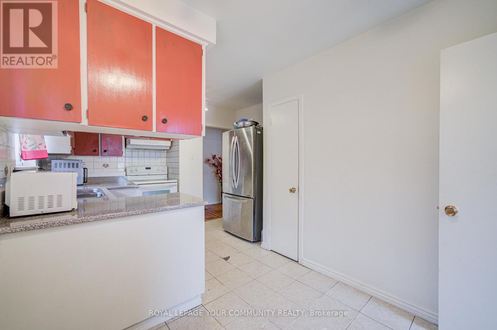 106 Cultra Square, Toronto, Ontario  M1E 2E3 - Photo 14 - E12561588