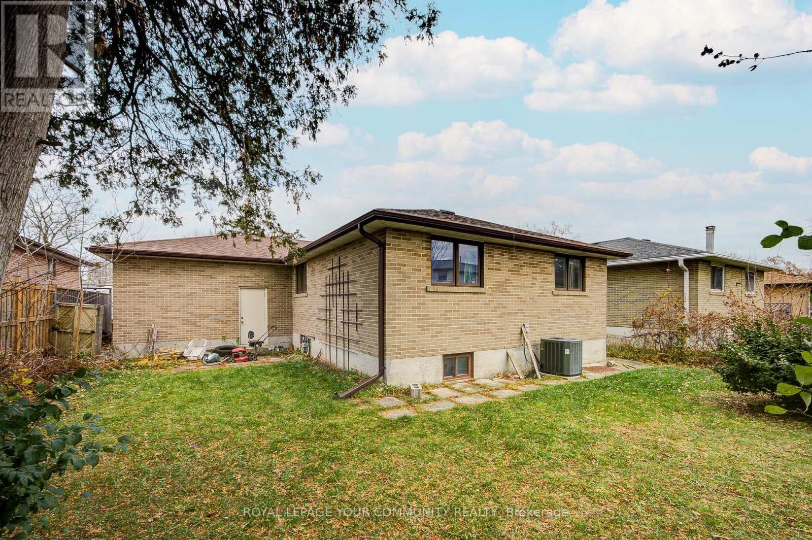 106 Cultra Square, Toronto, Ontario  M1E 2E3 - Photo 50 - E12561588