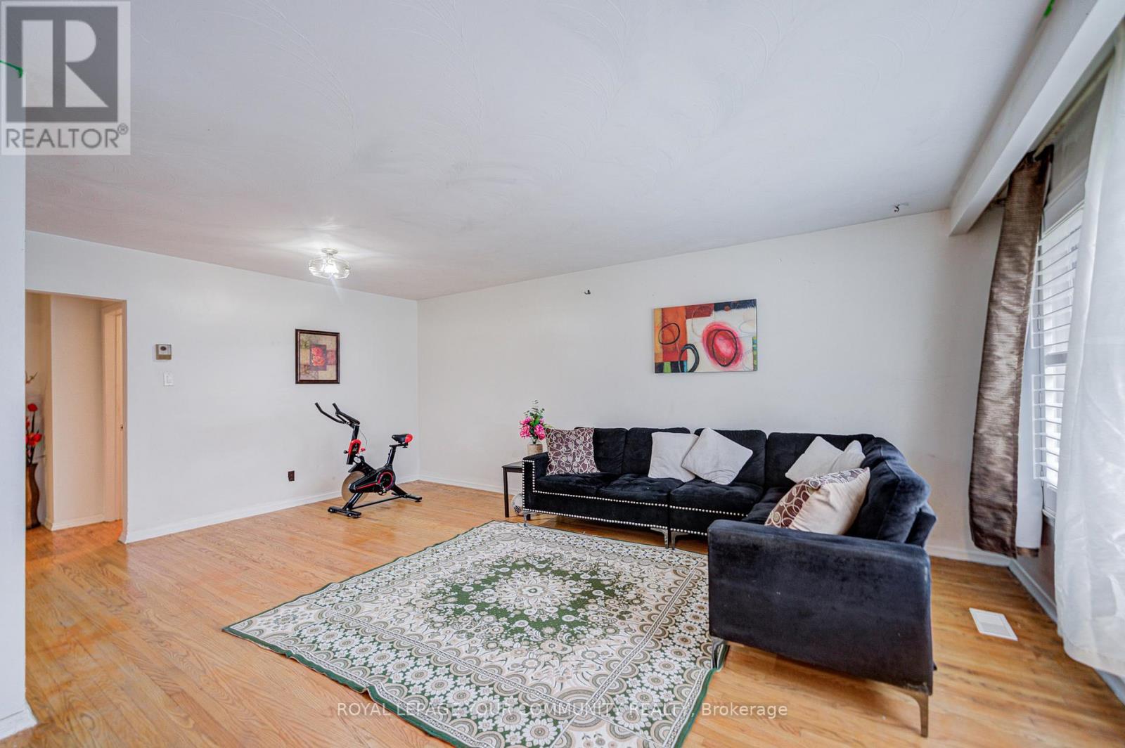 106 Cultra Square, Toronto, Ontario  M1E 2E3 - Photo 8 - E12561588